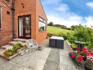 Photo 11- click for photo gallery